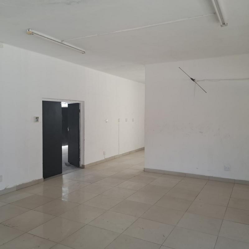 To Let commercial Property for Rent in North End Eastern Cape